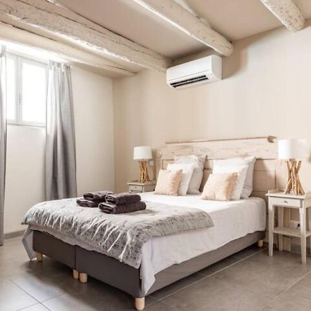 Le Marronnier 1 Apartman L'Isle-sur-la-Sorgue Kültér fotó